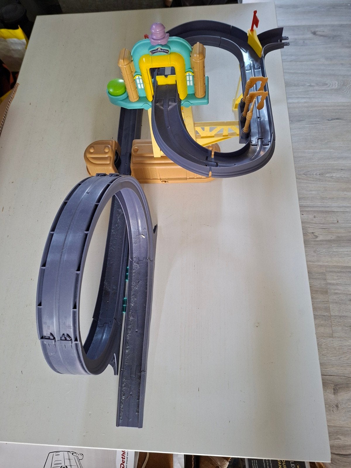 gedeelte van een chuggington baan, Gebruikt, Onderdelen, Handmatig, Ophalen