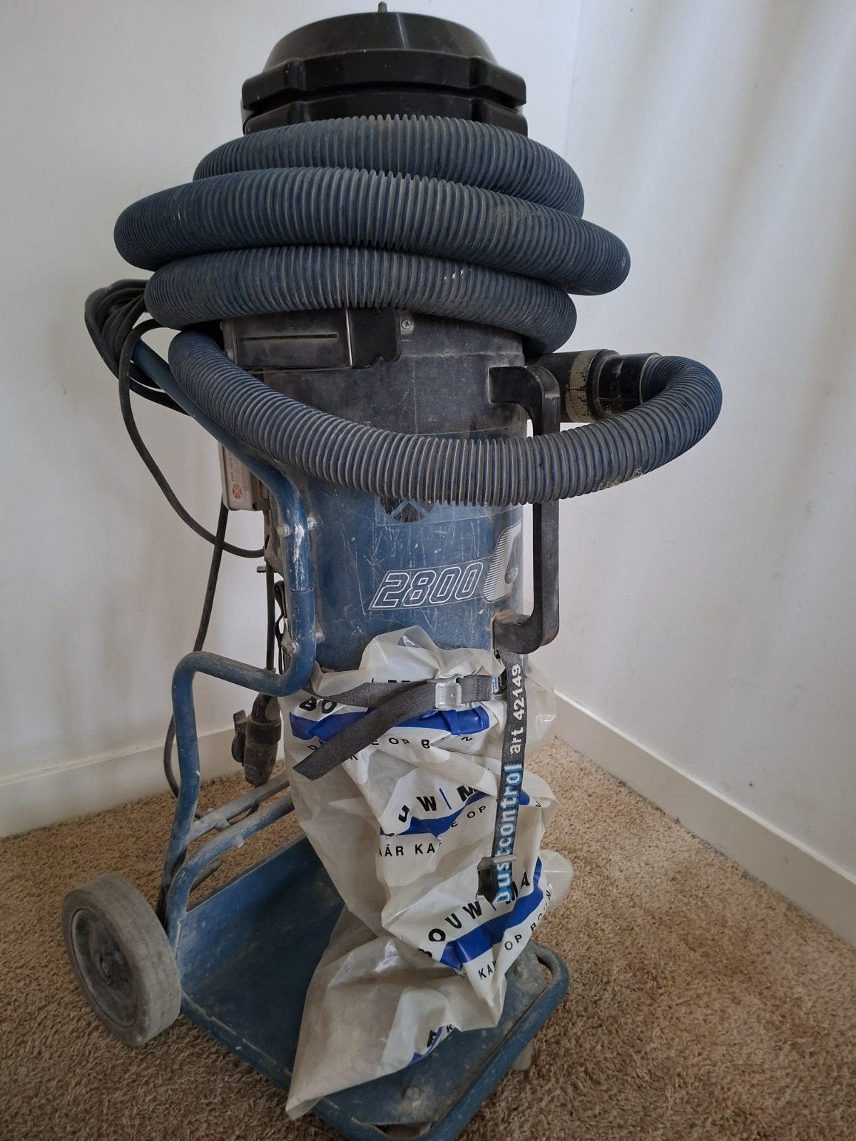 Professionele stofzuiger Van Voorden DC 2800C 1200W, Gebruikt, Industriële stofzuiger, 1200 tot 1600 watt, Ophalen