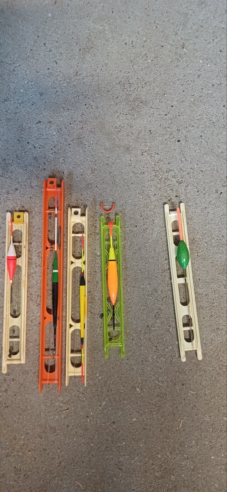 Dobbers met lijnen - diverse maten en kleuren, Ophalen, Zo goed als nieuw, Dobber of Lood