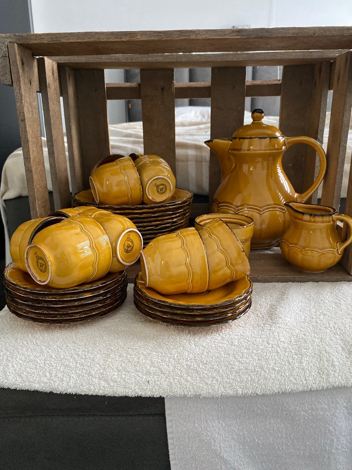 Vintage Geel Koffieservies - 10-delig, Antiek en Kunst, Ophalen