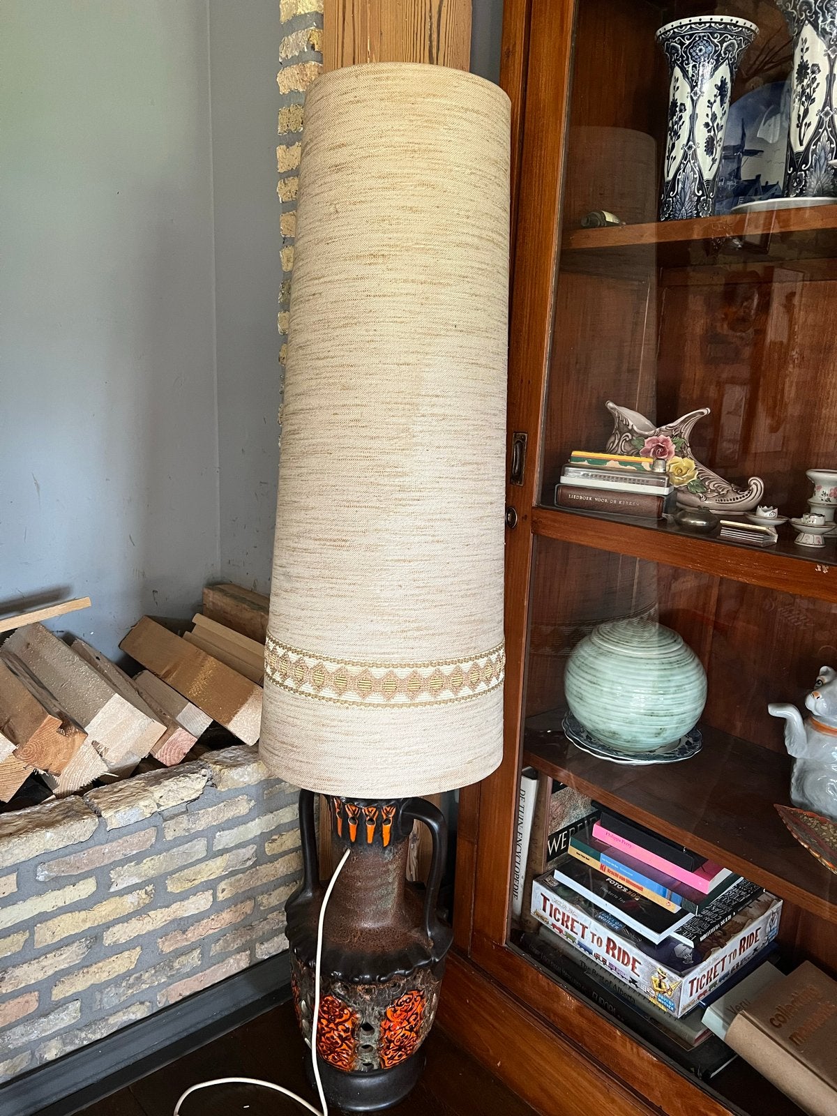 Fat lava Vloerlamp met Keramische Voet en Stoffen Kap, Antiek en Kunst, Ophalen