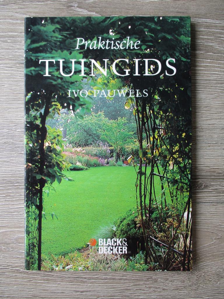 Praktische tuingids - Ivo Pauwels, Ophalen of Verzenden, Gelezen, Interieur en Design