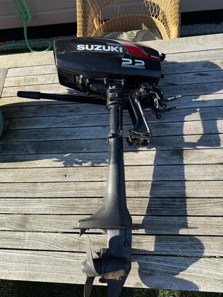 Nette suzuki 2.2 pk buitenboordmotor, Watersport en Boten, Ophalen, Zo goed als nieuw, Motor en Techniek
