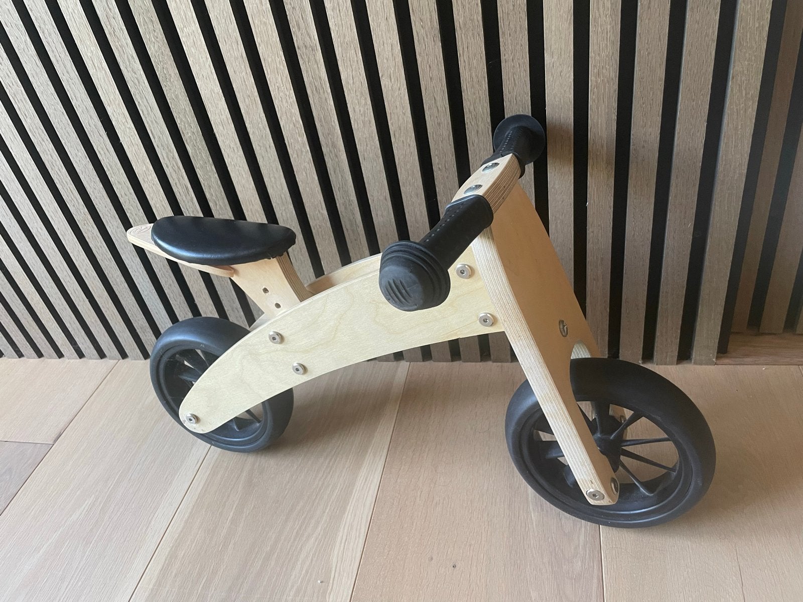 Houten loopfiets, Ophalen, Gebruikt