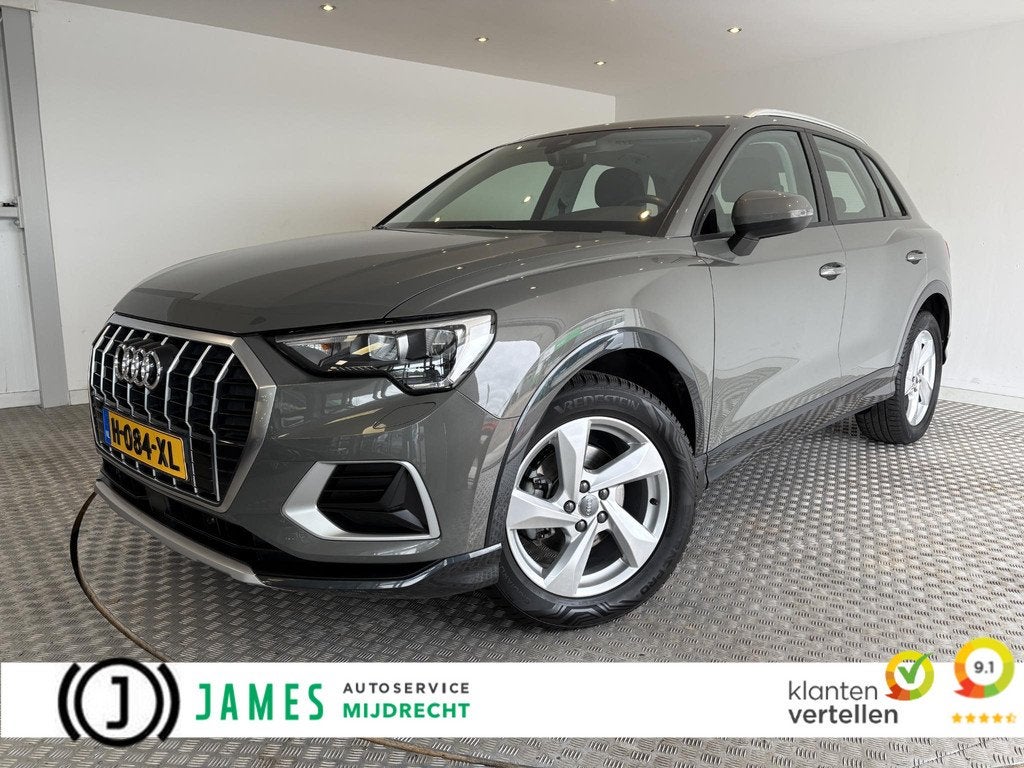 Audi Q3 35 TFSI Pro Line business, Stof, Euro 6, 4 cilinders, 1505 kg