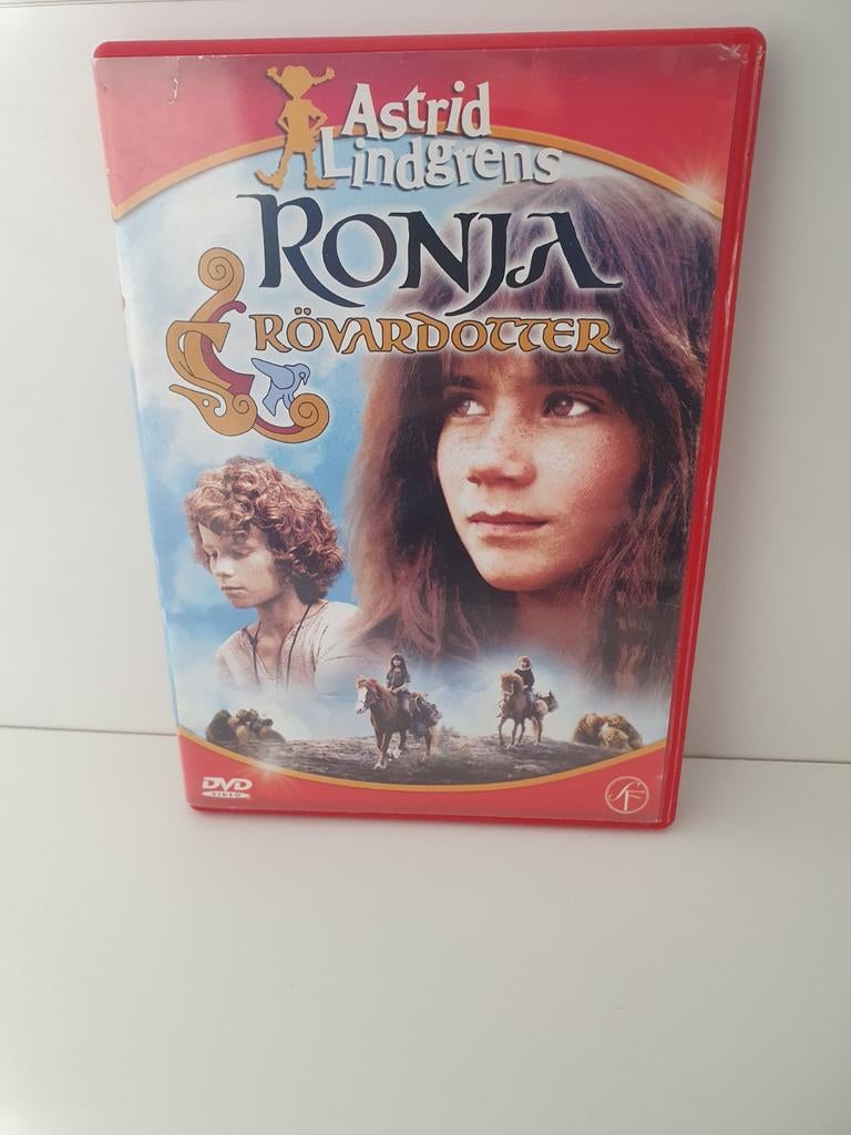 DVD Ronja De Roversdochter, Astrid Lindgren, Zweede uitgave, Ophalen of Verzenden, Gebruikt, Avontuur, Film