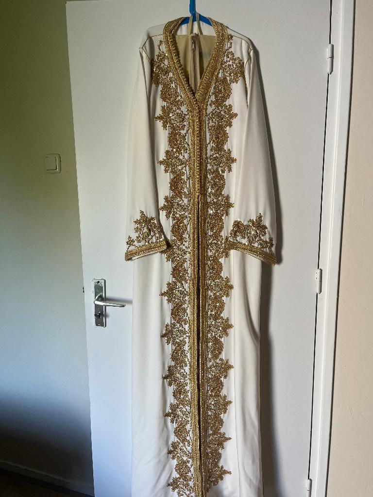 Takchita Marokkaanse maat s/m met riem, Overige typen, Wit, Nieuw, Ophalen