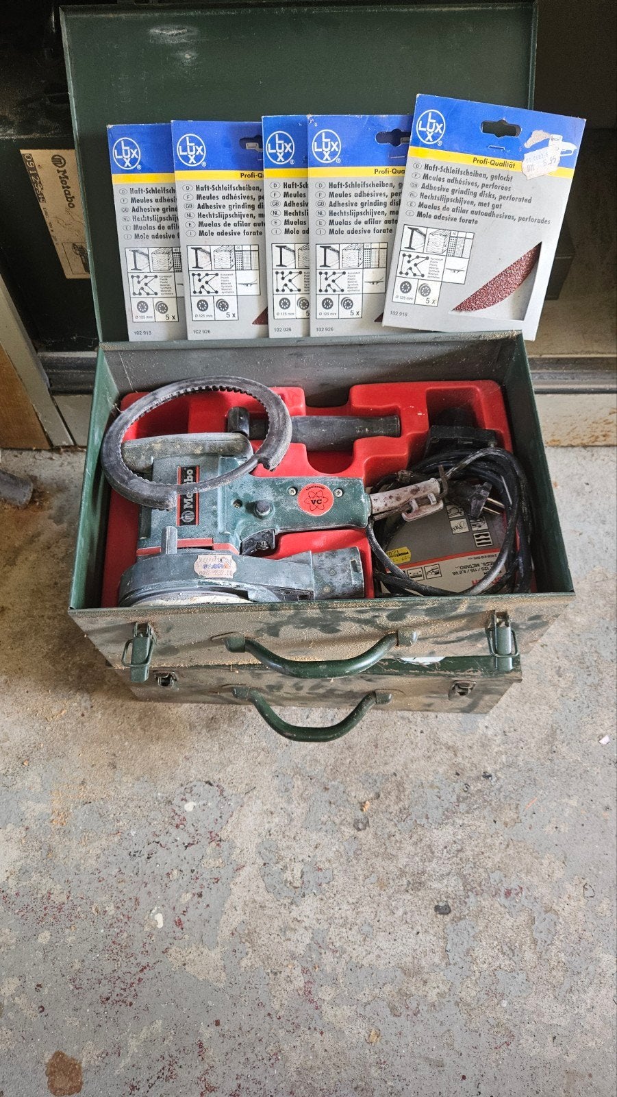 Metabo Excentrische Schuurmachine met toebehoren, Doe-het-zelf en Verbouw, Ophalen of Verzenden, Gebruikt, Minder dan 600 watt