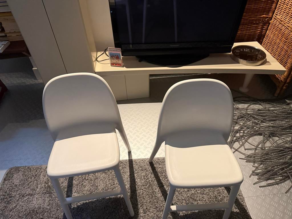 Set van 2 witte kunststof stoelen, Kunststof, Gebruikt, Twee, Wit