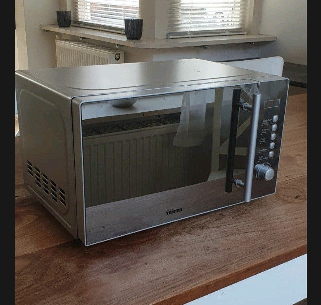 Tristar Combimagnetron MW-2705 - Zo goed als nieuw, Witgoed en Apparatuur, Ophalen, Combimagnetron, Zo goed als nieuw, Draaiplateau