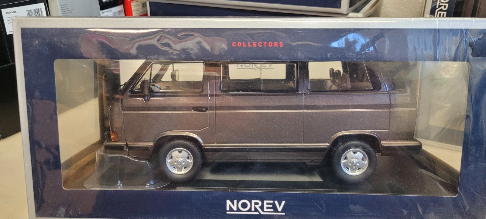 Norev 1990 VW T3 Multivan, Ophalen of Verzenden, Zo goed als nieuw, Auto, Norev