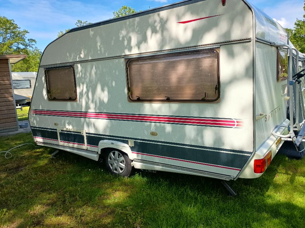 Caravan beyerland 406fb lite, Caravans en Kamperen, Caravans, Frans bed, Treinzit, 750 - 1000 kg, Particulier