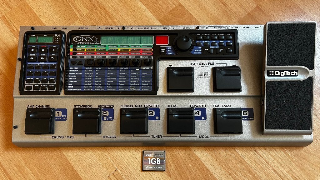 Digitech GNX4 - Multi-Effect Gitaar ruilen?, Muziek en Instrumenten, Effecten, Ophalen of Verzenden, Zo goed als nieuw, Multi-effect