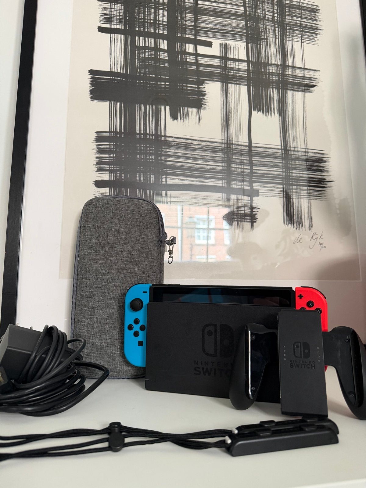 Nintendo Switch met accessoires, Switch 2019 Upgrade, Gebruikt, Met 2 controllers, Ophalen of Verzenden