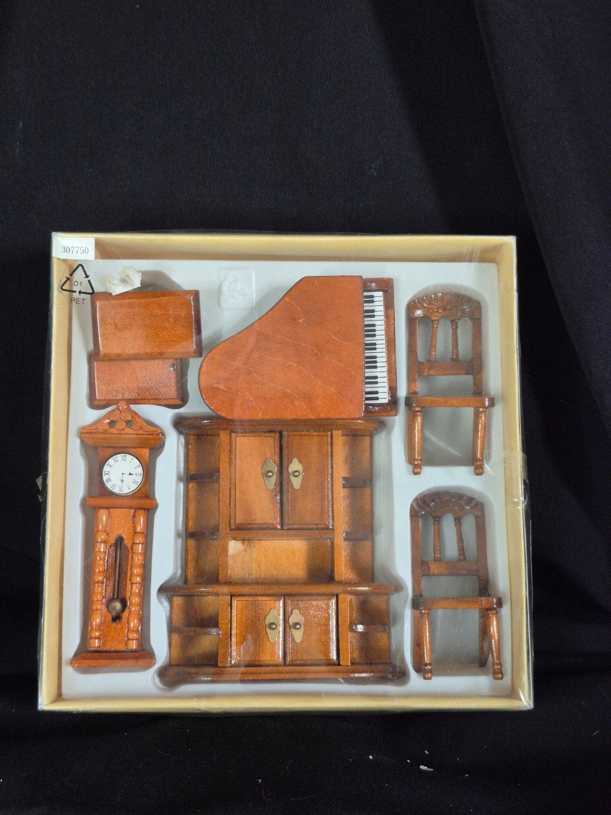 Doos / set van 7 houten vintage poppenhuismeubeltjes, Ophalen of Verzenden, Zo goed als nieuw, Poppenhuis