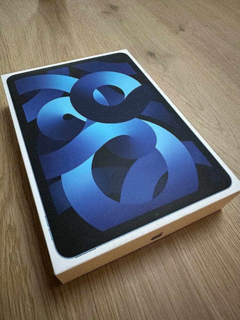 iPad Air 5th generation, Computers en Software, Apple iPads, Blauw, Apple iPad Air, Zo goed als nieuw, 64 GB
