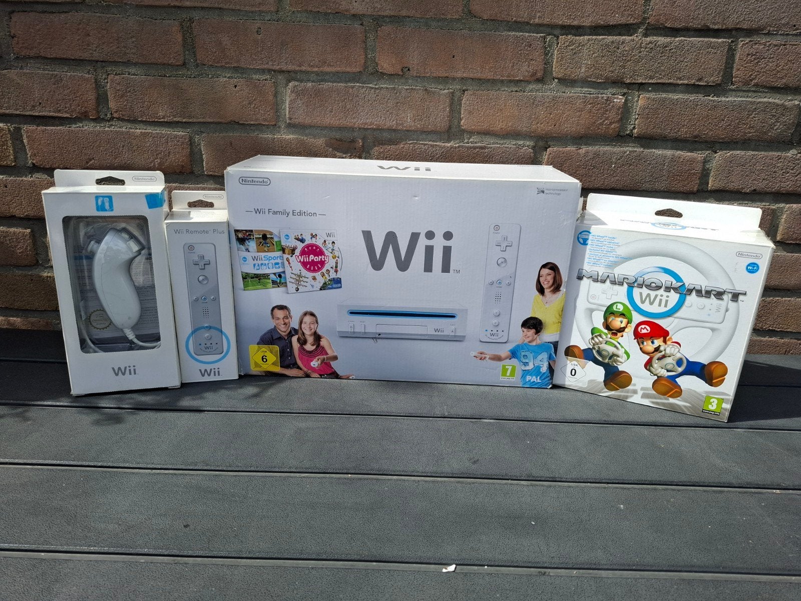 nintendo wii compleet met doos en accessoires, Spelcomputers en Games, Ophalen of Verzenden