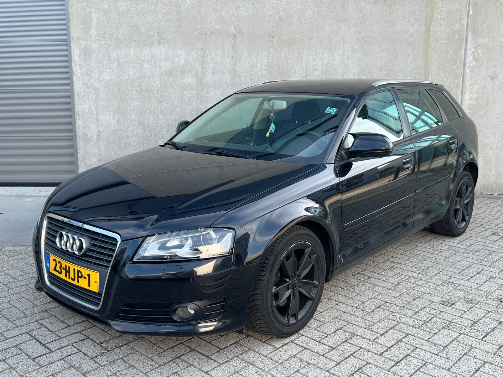Zwarte Goedrijdende Audi A3 1.8 TFSI Sportback/FaceLift/APK!, Auto's, Voorwielaandrijving, Bluetooth, 15 km/l, 1295 kg