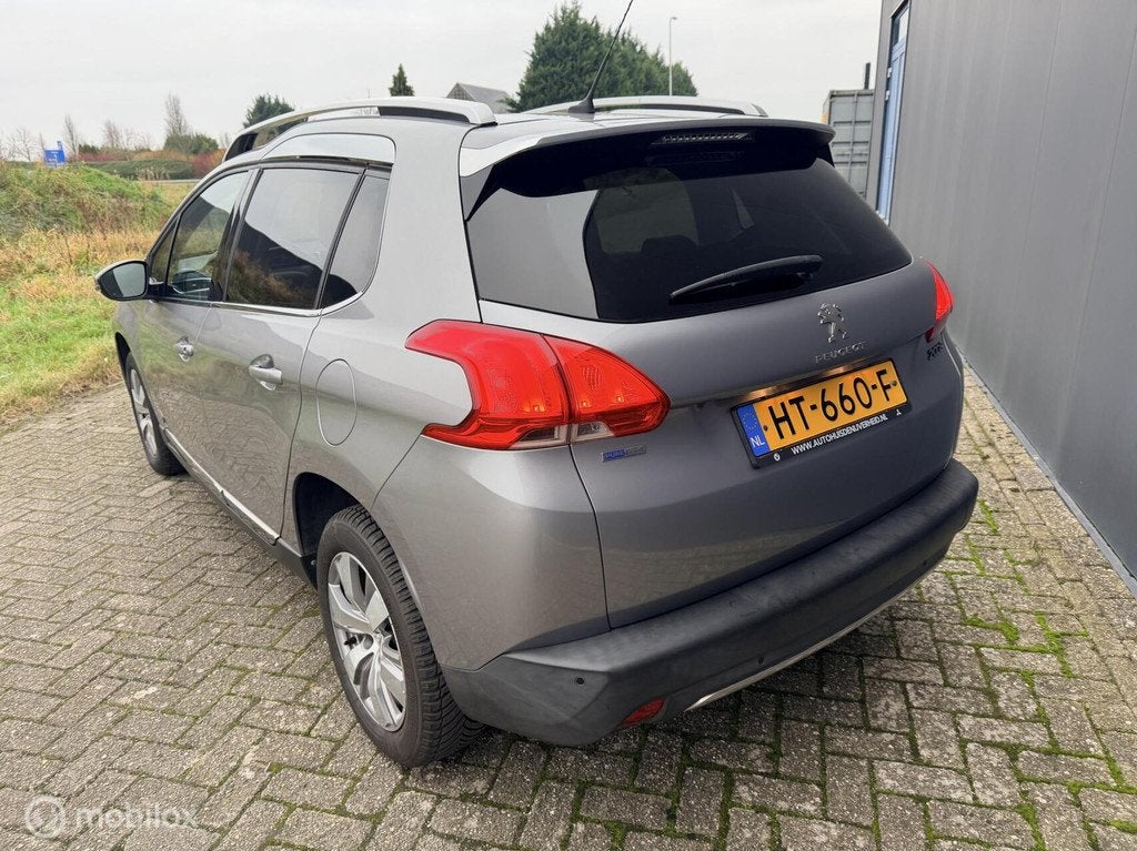 Peugeot 2008 1.2 PureTech Allure navi panodak cruise control, Auto's, Peugeot, 12 maanden, Gebruikt, Euro 6, 1199 cc
