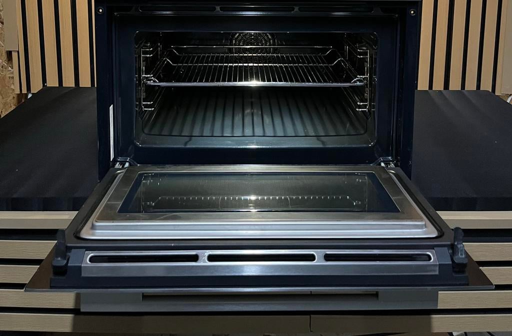Siemens IQ700 blacksteel combi oven magnetron WIFI, Witgoed en Apparatuur, Ovens, Ophalen, Zo goed als nieuw, Oven met grill, Inbouw