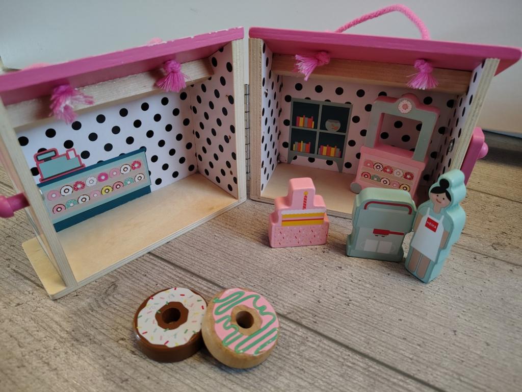 HEMA speelhuisjes donut shop en hondensalon, Kinderen en Baby's, Speelgoed | Poppenhuizen, Ophalen of Verzenden, Zo goed als nieuw