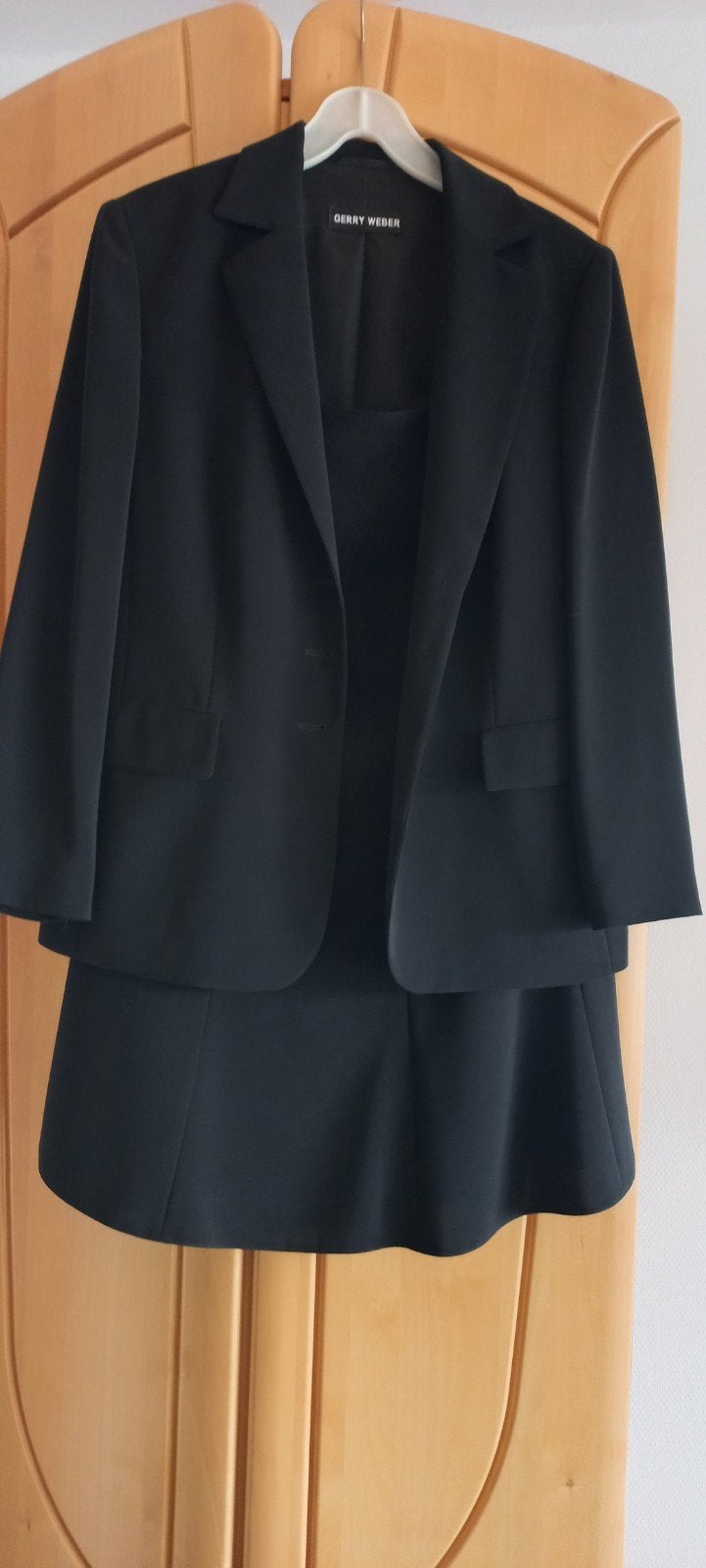 GERRY WEBER BLAZER  Maat 44, Ophalen of Verzenden, Zo goed als nieuw, Maat 42/44 (L)