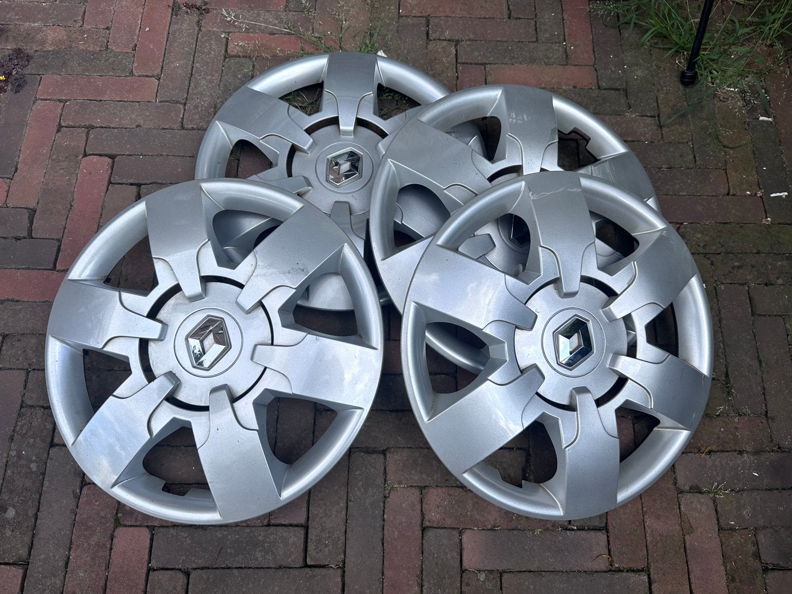 Renault wieldoppen 16 inch, Auto diversen, Wieldoppen, Ophalen of Verzenden, Gebruikt