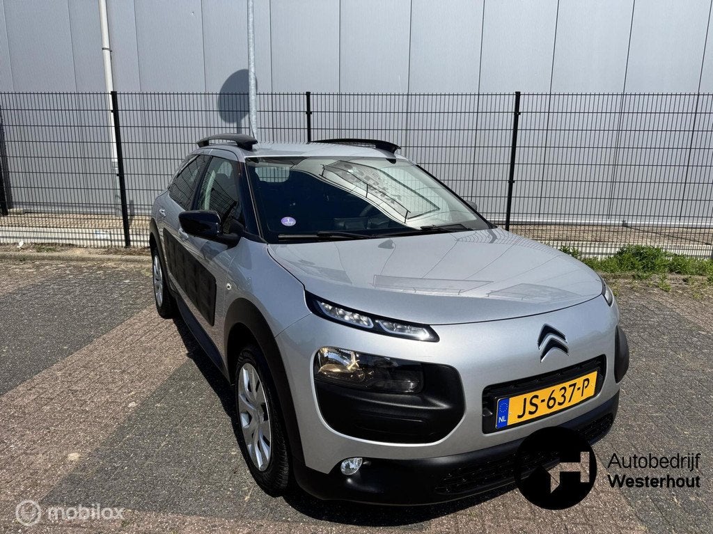 Citroen C4 Cactus 1.2 PureTech Feel|NAVI|TREKHAAK|PARKEERSEN, Auto's, Citroën, Voorwielaandrijving, Gebruikt, 1199 cc, Origineel Nederlands