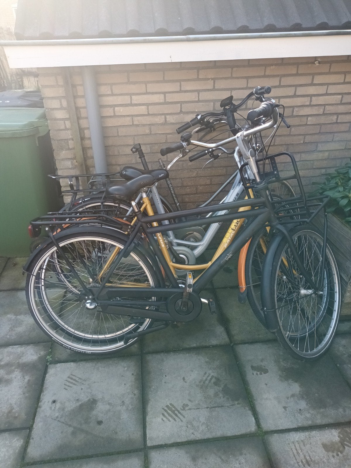 Gevraagd gratis damesfietsen herenfietsen enz, Ophalen, Gebruikt