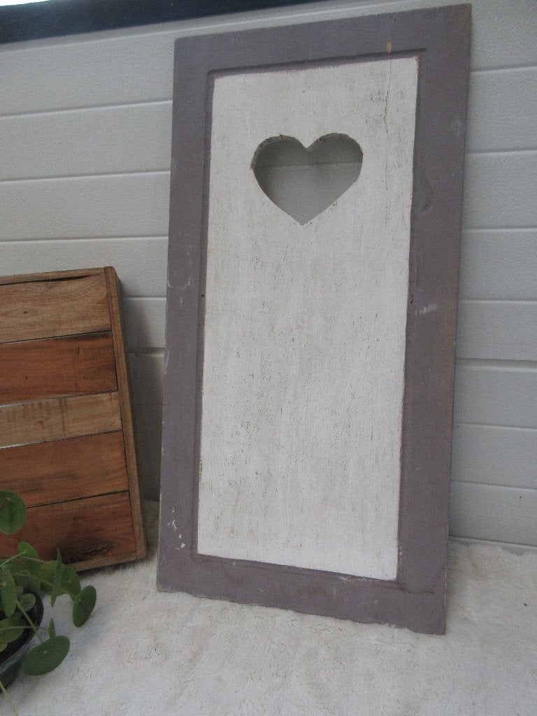 oud houten brocante luik met hart, Ophalen
