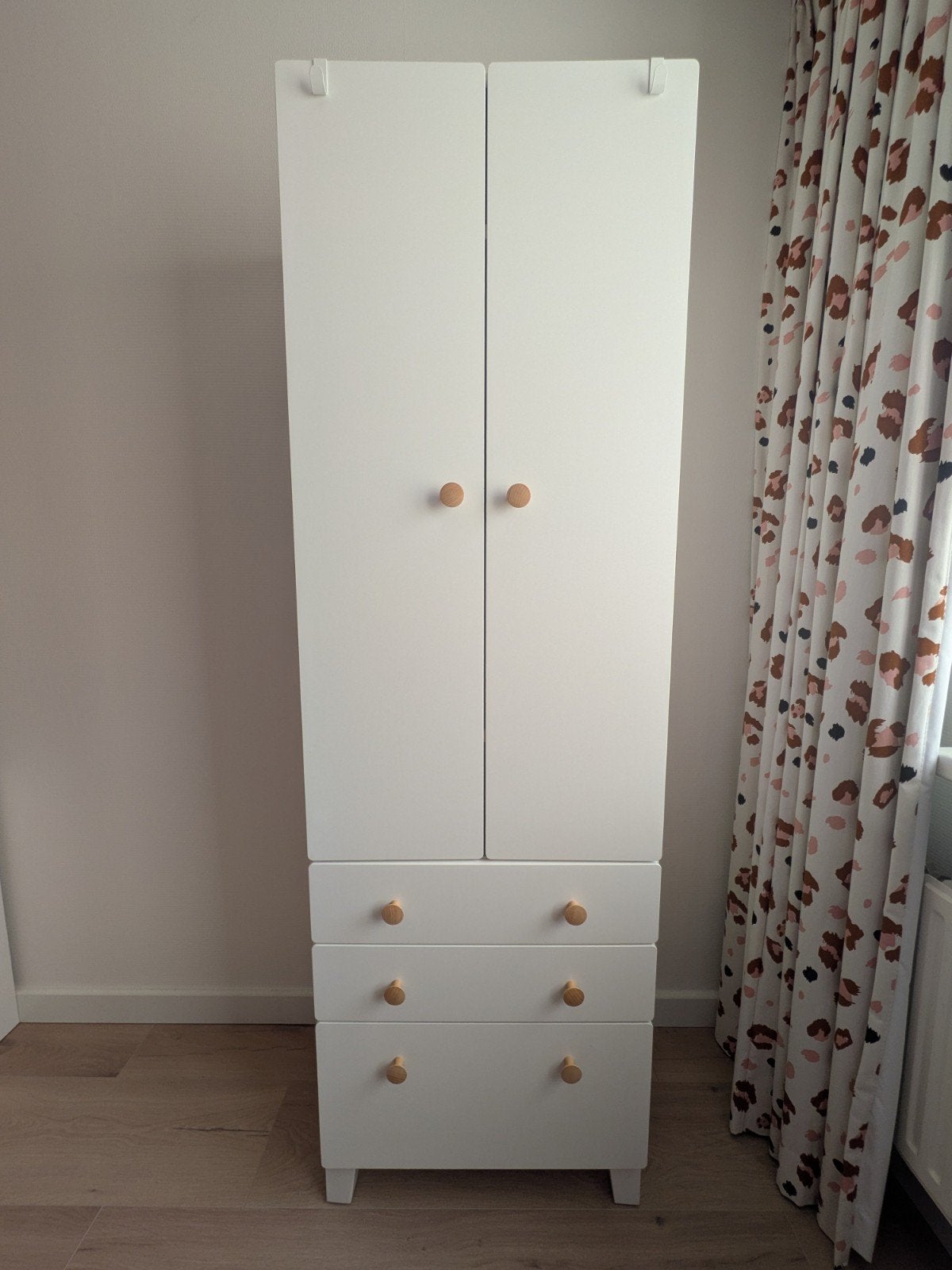Kledingkast SMÅSTAD/PLATSA, 60x57x181 cm
Kledingkast, wit wi, Ophalen, Modern, Scandinavisch, 50 tot 100 cm, 150 tot 200 cm