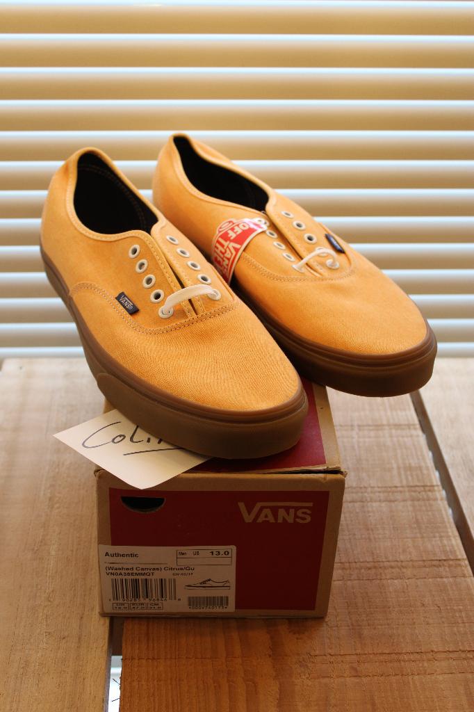 Vans - Washed Canvas US13, Bruin, Nieuw, Ophalen of Verzenden, Sneakers of Gympen