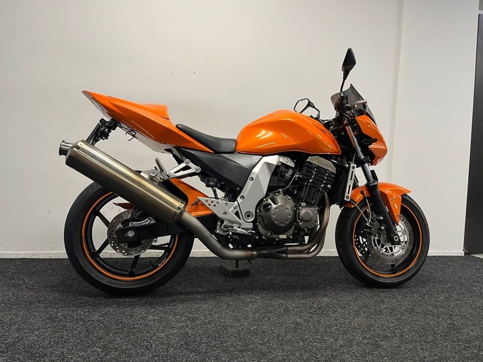 Kawasaki Z 750 (bj 2006), 4 cilinders, Motorrijbewijs A, Bedrijf, Onbekend