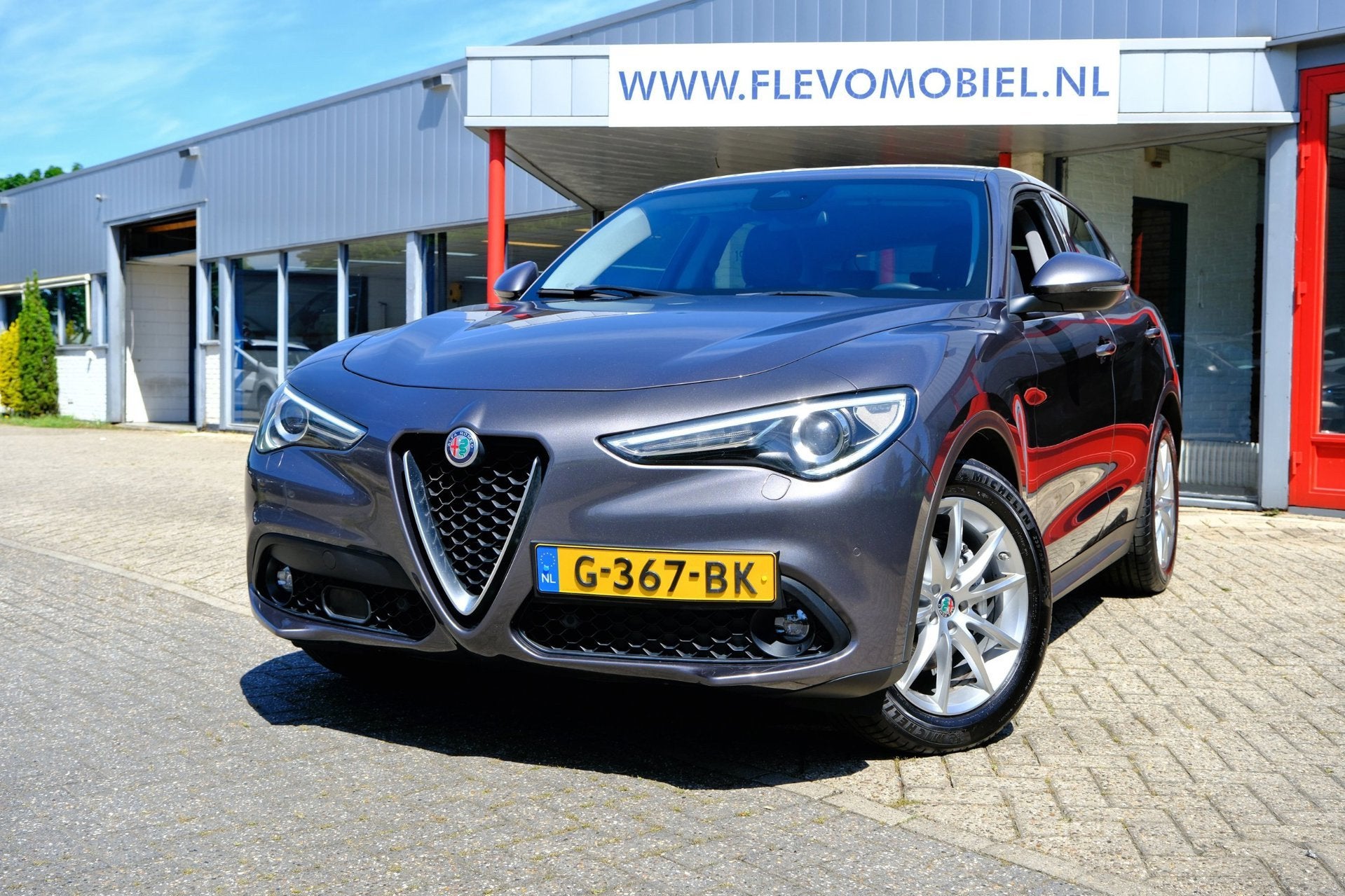 Alfa Romeo Stelvio 2.2d 180pk Super Aut. Xenon|Clima|Navi|DA, Auto's, Alfa Romeo, Dealer onderhouden, Achterwielaandrijving, Gebruikt