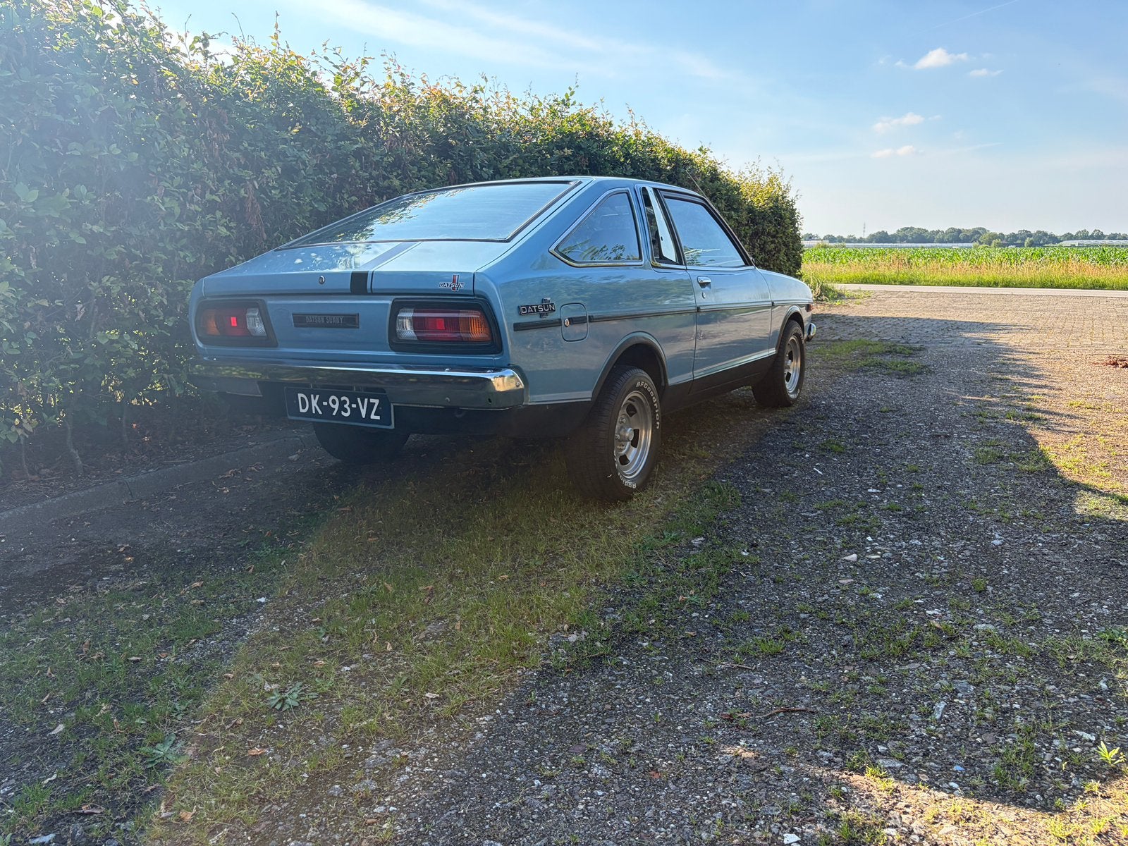 Datsun Sunny 1.4 1979 - Daily driver!, Overige merken, 63 pk, Zwart, Blauw