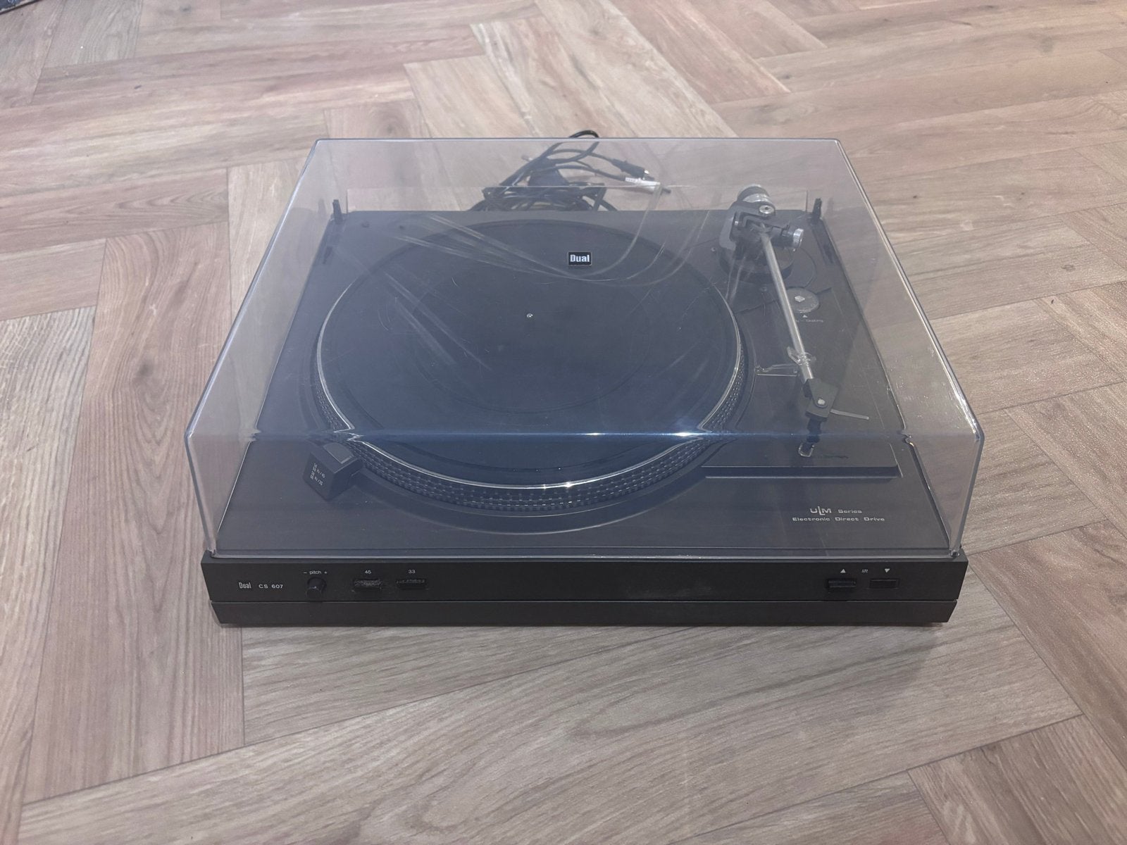 Dual CS 607 Platenspeler - ULM Series Electronic Direct Driv, Ophalen, Pitch-regelaar, Zo goed als nieuw, Platenspeler