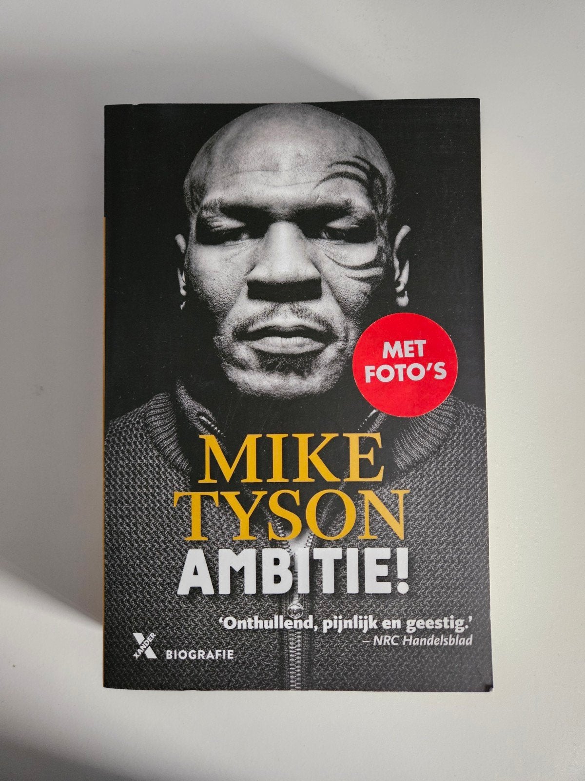 Boek Mike Tyson, Boeken, Ophalen of Verzenden, Zo goed als nieuw, Sport