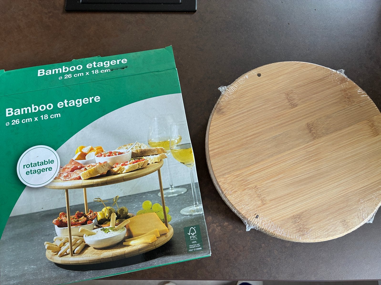 2x Bamboe Etagere - Draaibaar Serveerplateau waarvan 1 nieuw, Ophalen, Nieuw