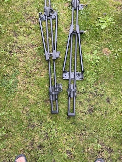 2 Thule dak fietsendragers, Ophalen, Brede banden, Zo goed als nieuw, Dakdrager