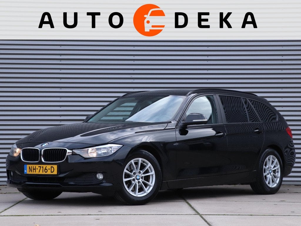BMW 3-serie Touring 318d Business Automaat *Navigatie*Stoelv, Auto's, BMW, Automaat, Zwart, Zwart, Diesel