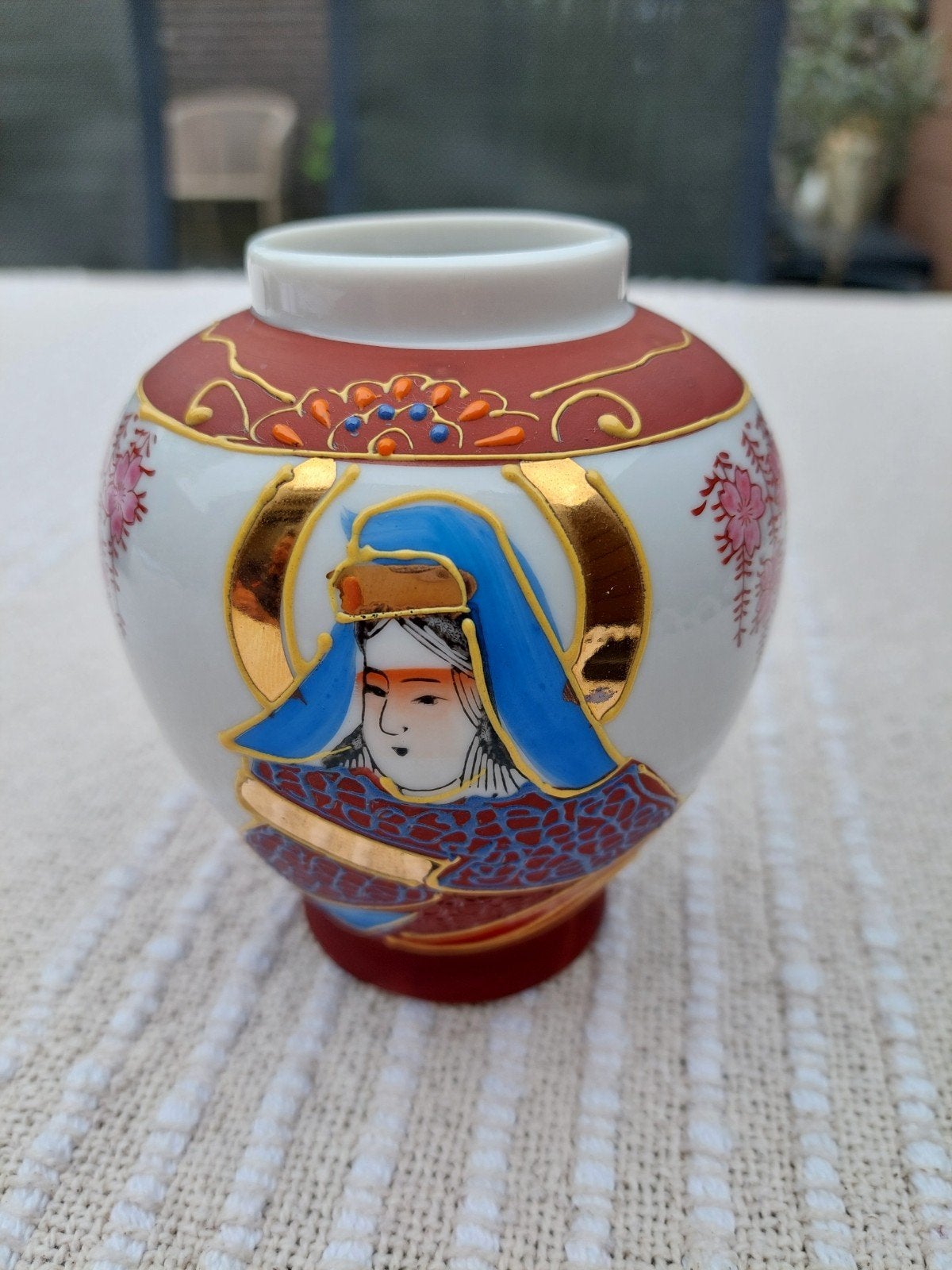 Japanse Moriage Satsuma vaasje, Antiek en Kunst, Ophalen