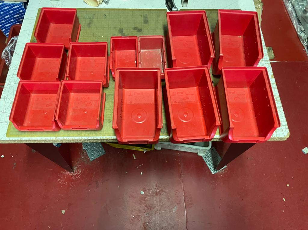 12x rode sorteerbakjes, Doos, Minder dan 35 cm, Ophalen of Verzenden, Zo goed als nieuw