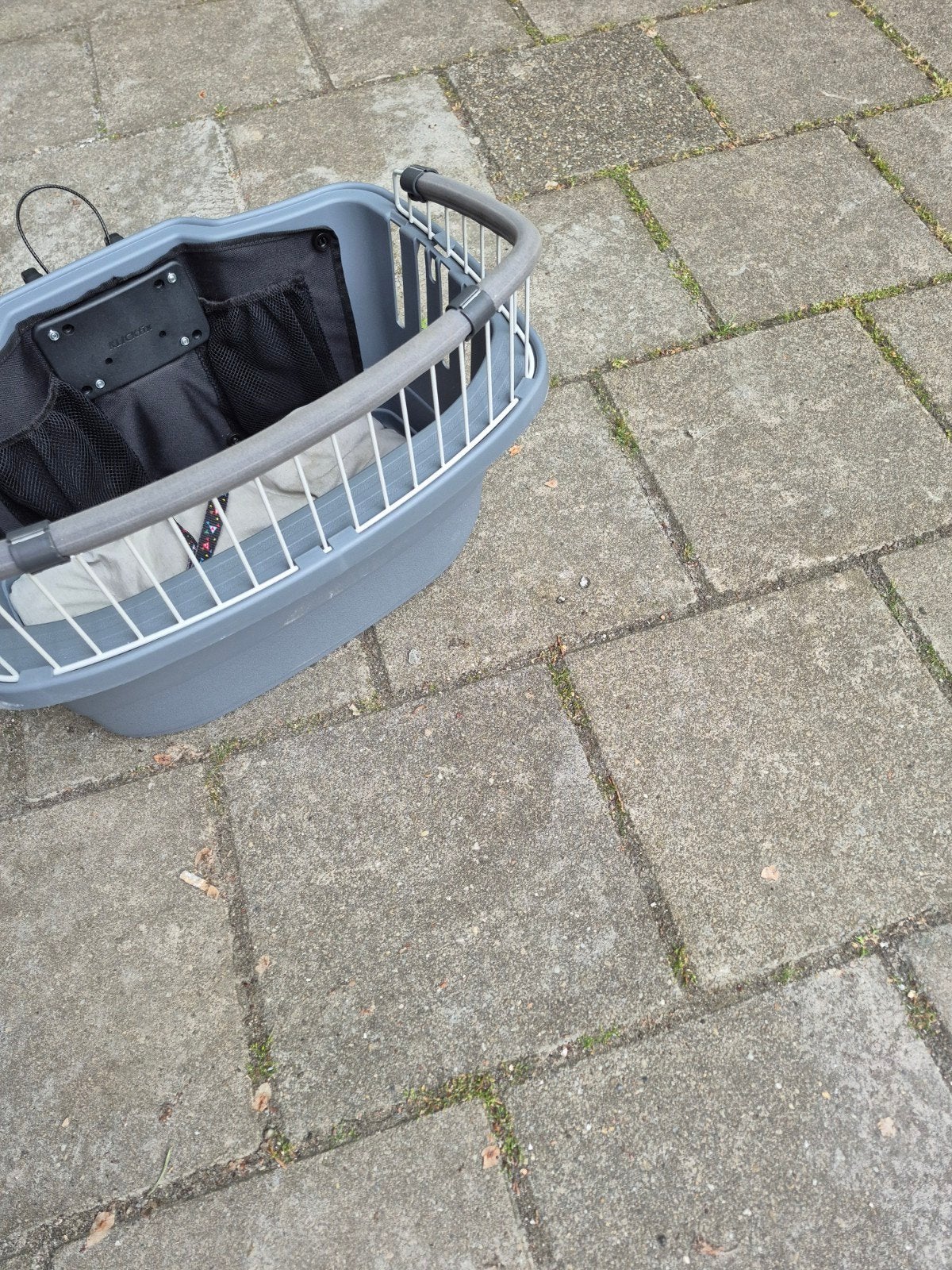 Hondenmand voor op de fiets met tuigje, Fietsen en Brommers, Fietsaccessoires | Aanhangers en Karren, Ophalen of Verzenden, Zo goed als nieuw