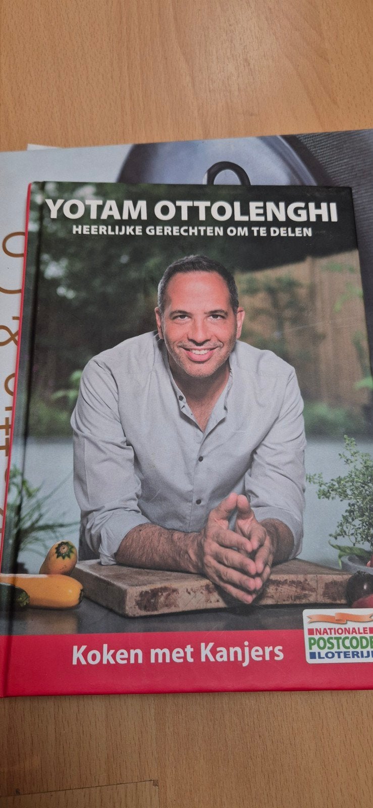 Kookboek Yotam Ottolenghi - Postcode Loterij editie, Boeken, Ophalen of Verzenden