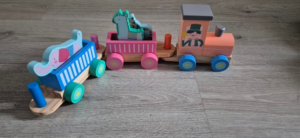 Houten circus train, Ophalen of Verzenden, Zo goed als nieuw