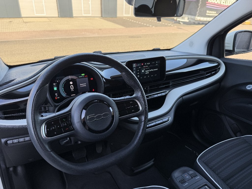 Foto 9 van Fiat 500 E 24kWh | Apple/Carplay | Lane assist