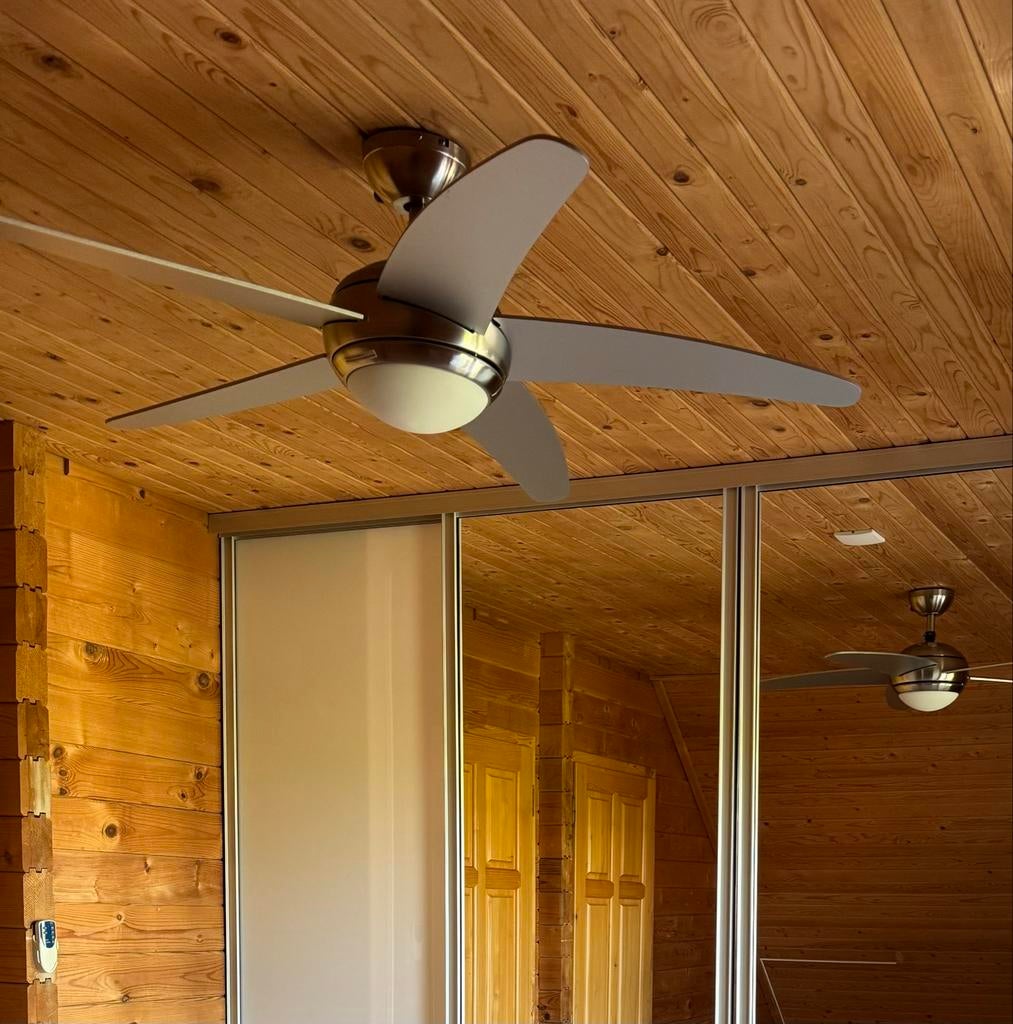 Moderne plafondventilator /verlichting / afstandsbediening, Ophalen of Verzenden, Ventilator met afstandsbediening, Zo goed als nieuw