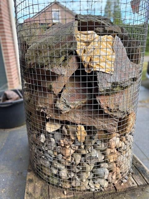 lavastenen vijver, Ophalen, Gebruikt, Grind, Zand of Voedingsbodem, Overige merken