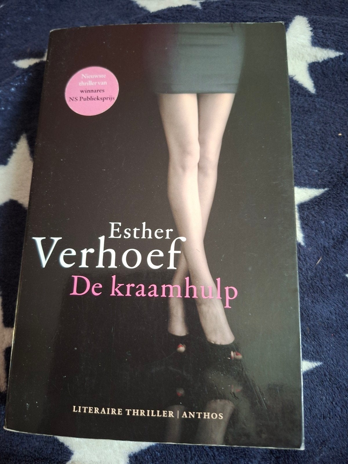 Esther Verhoef - De kraamhulp (Literaire thriller), Ophalen of Verzenden, Zo goed als nieuw, Esther Verhoef, Nederland