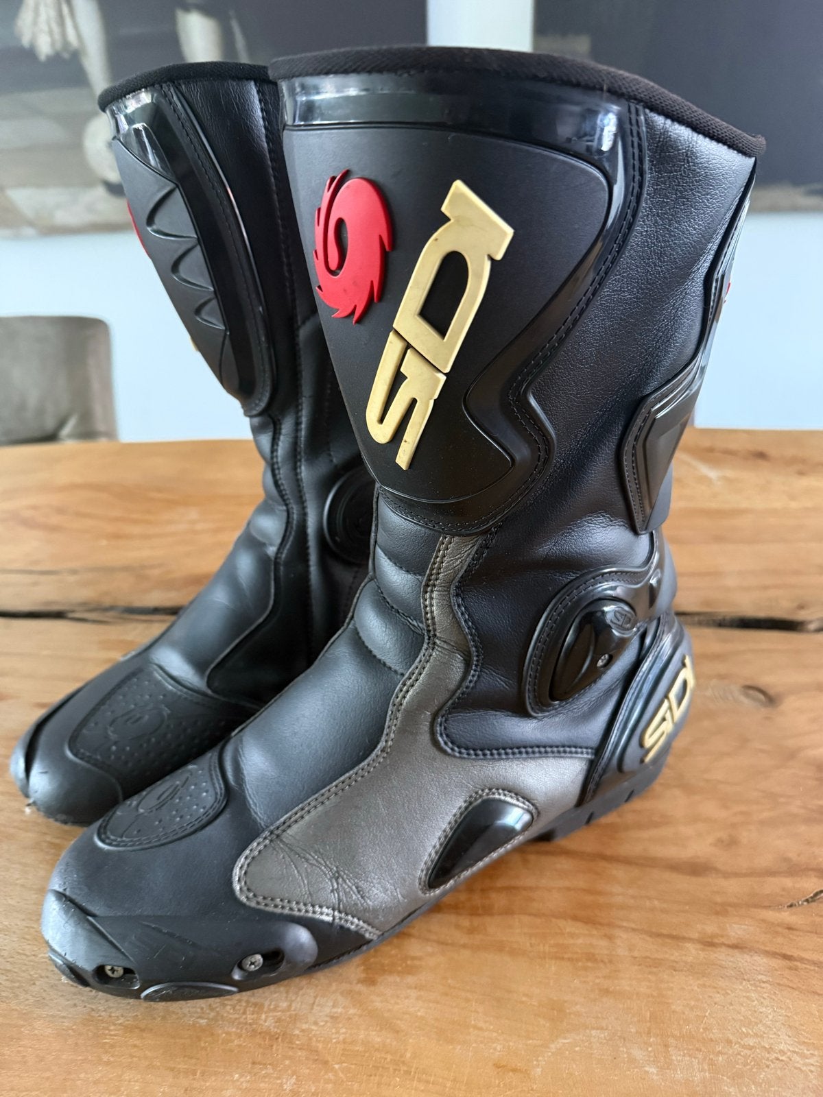 Sidi motorlaarzen - Zwart/Grijs/Rood maat 47, Dames, Ophalen of Verzenden, Laarzen, Tweedehands